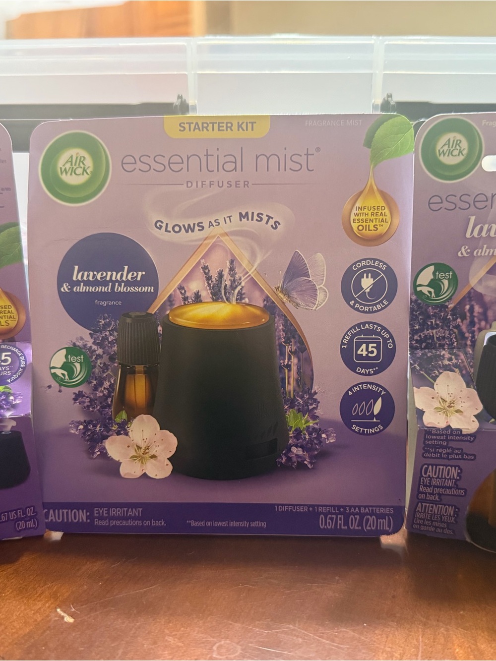 Essential Mist Diffuser Starter Kit - Lavender & Almond Blossom & 2 Refills